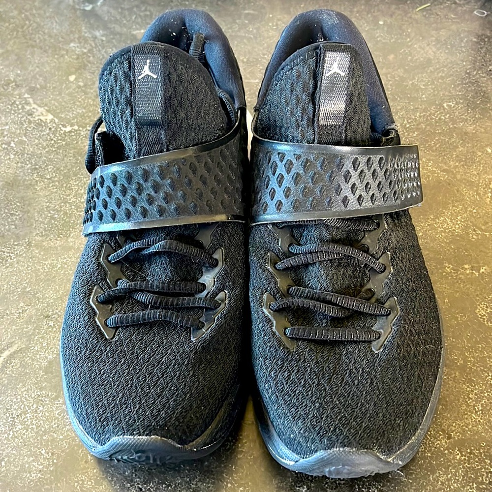 Ladies "Flight Speed" Jordans. Size 7.